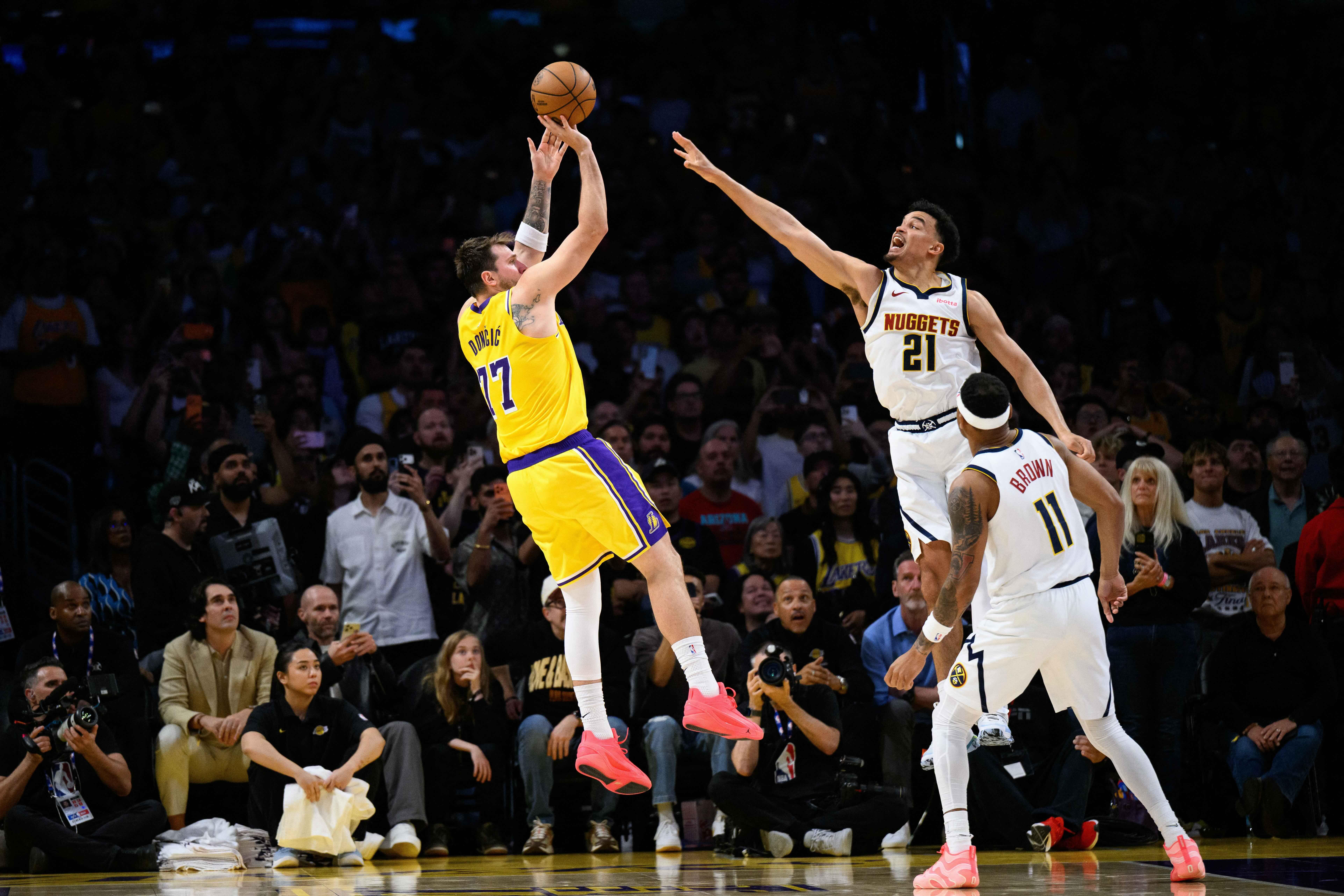 NBA: Lakers top Nuggets in OT Luka Doncic's last-second shot