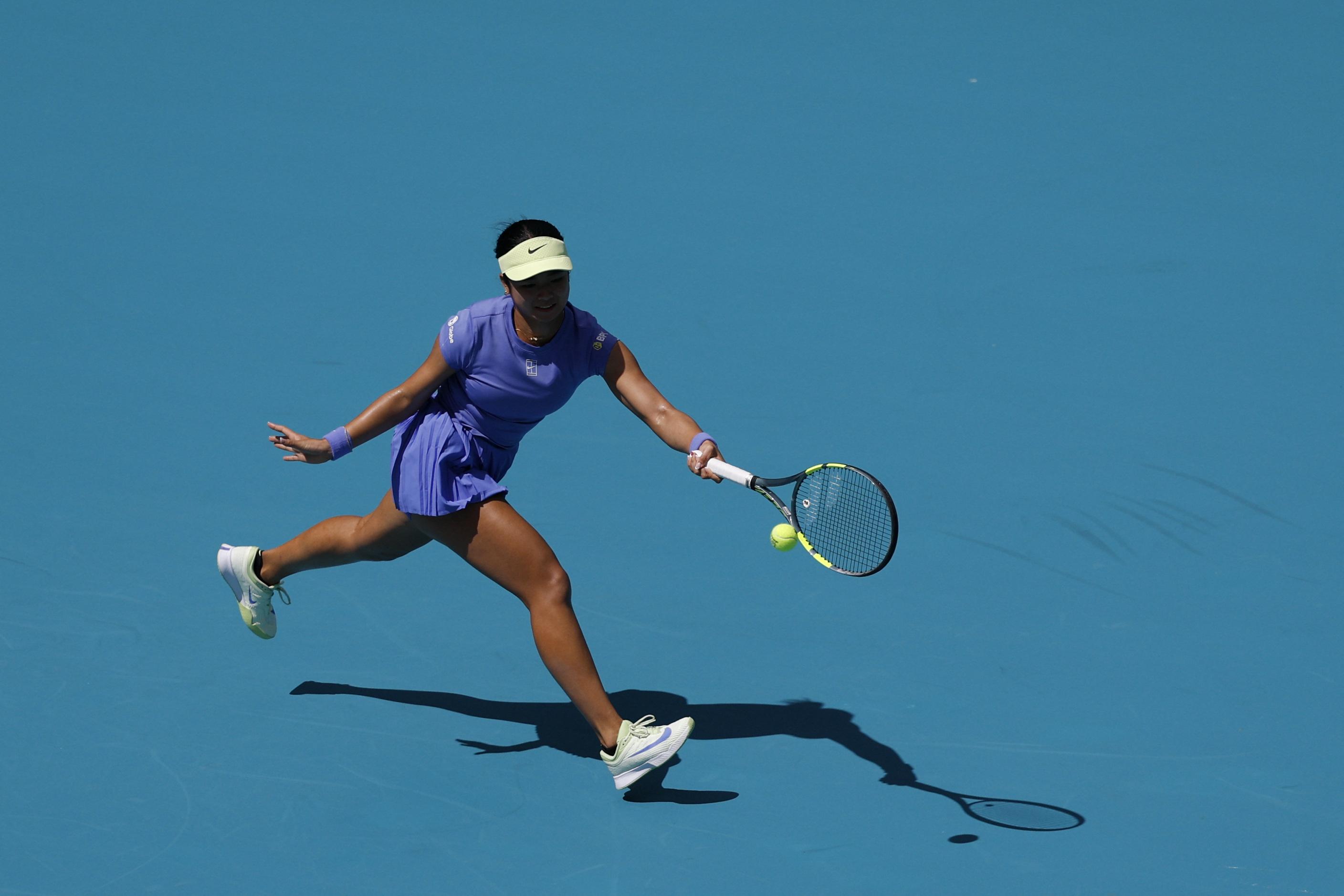 Alex Eala outlasts Laura Siegemund to reach Miami Open Round of 32