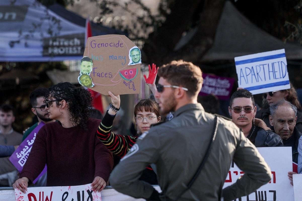 Spain’s PM labels Israel’s death penalty law ‘step towards apartheid’