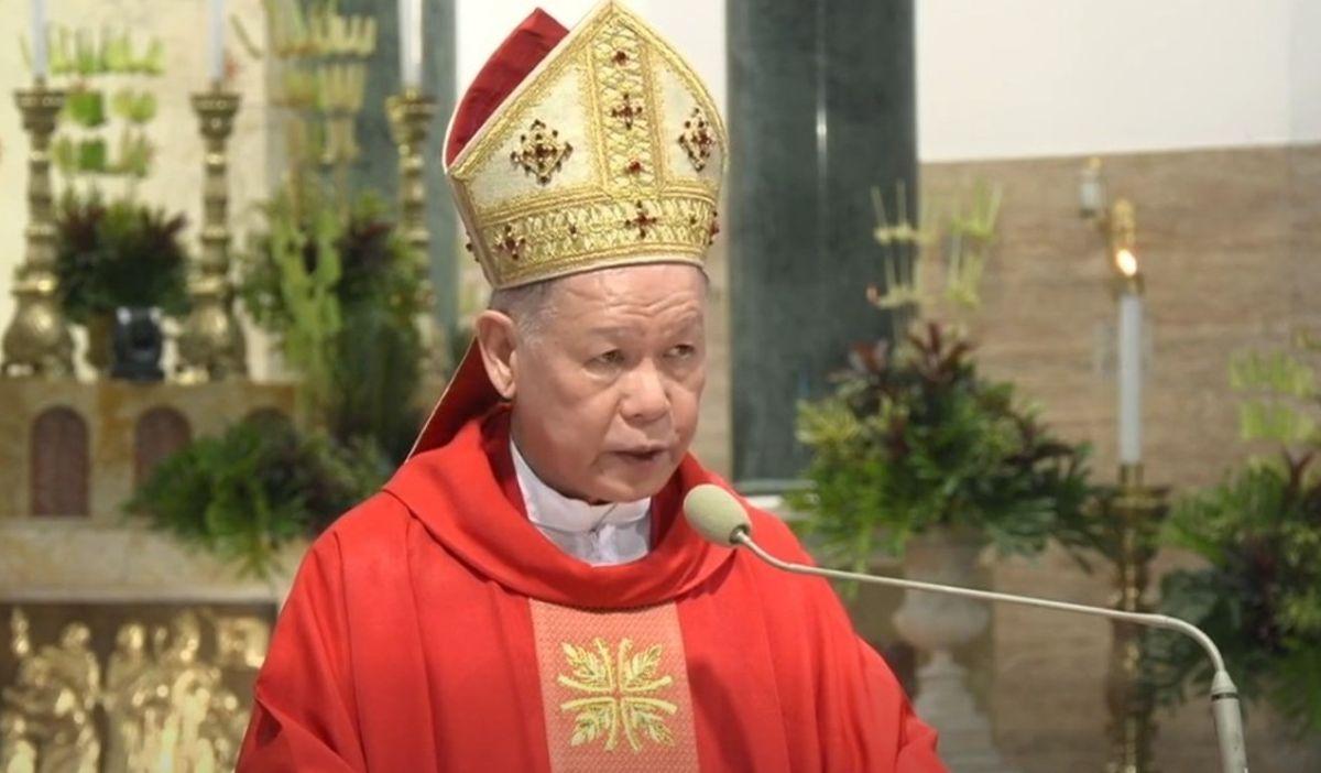 Manila Archbishop Jose Cardinal Advincula
