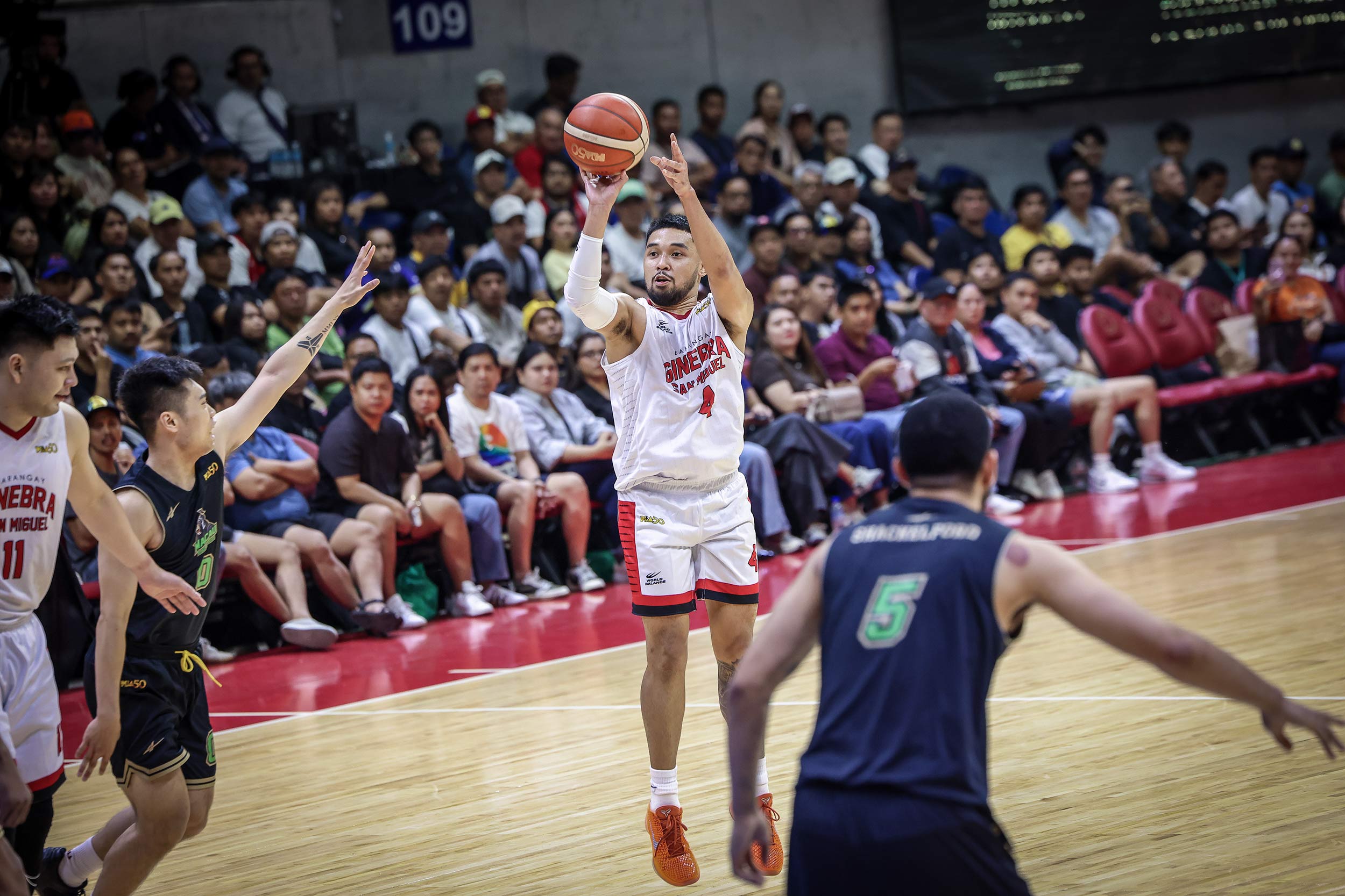 PBA: Barangay Ginebra dominates Macau, drops Black Knights to 0-3