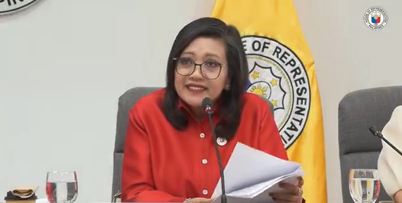 Luistro: Threats from top officials are 'never just imagination'