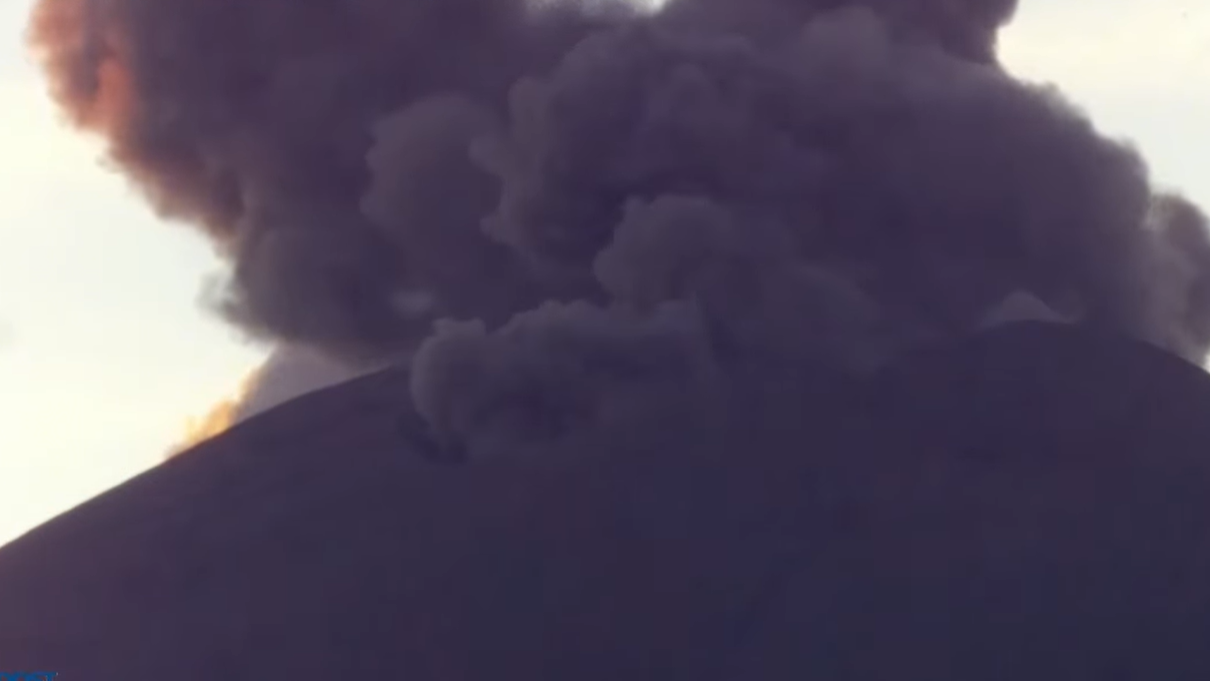 LOOK: Kanlaon Volcano spews 600-meter ash plumes on Wednesday