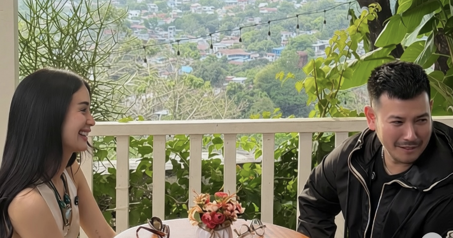 Heart Evangelista and John Prats meet up