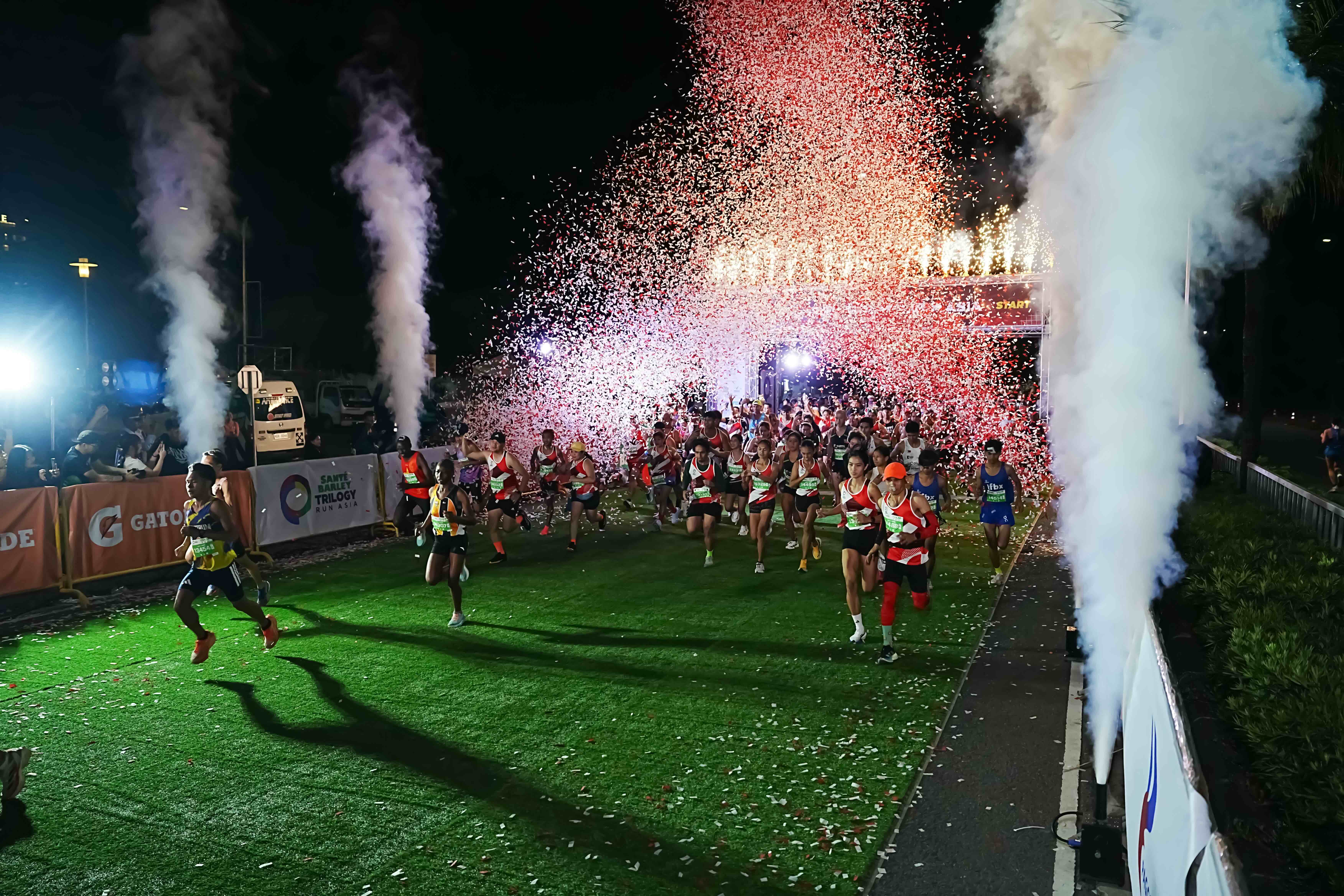 Gilbert Muge, Edna Magtubo rule 16K race in Trilogy Run Asia Manila Leg 1