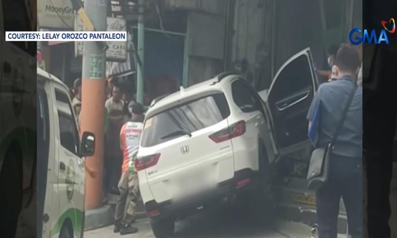 Vehicle crashes into store after driver shot dead in Bulacan
