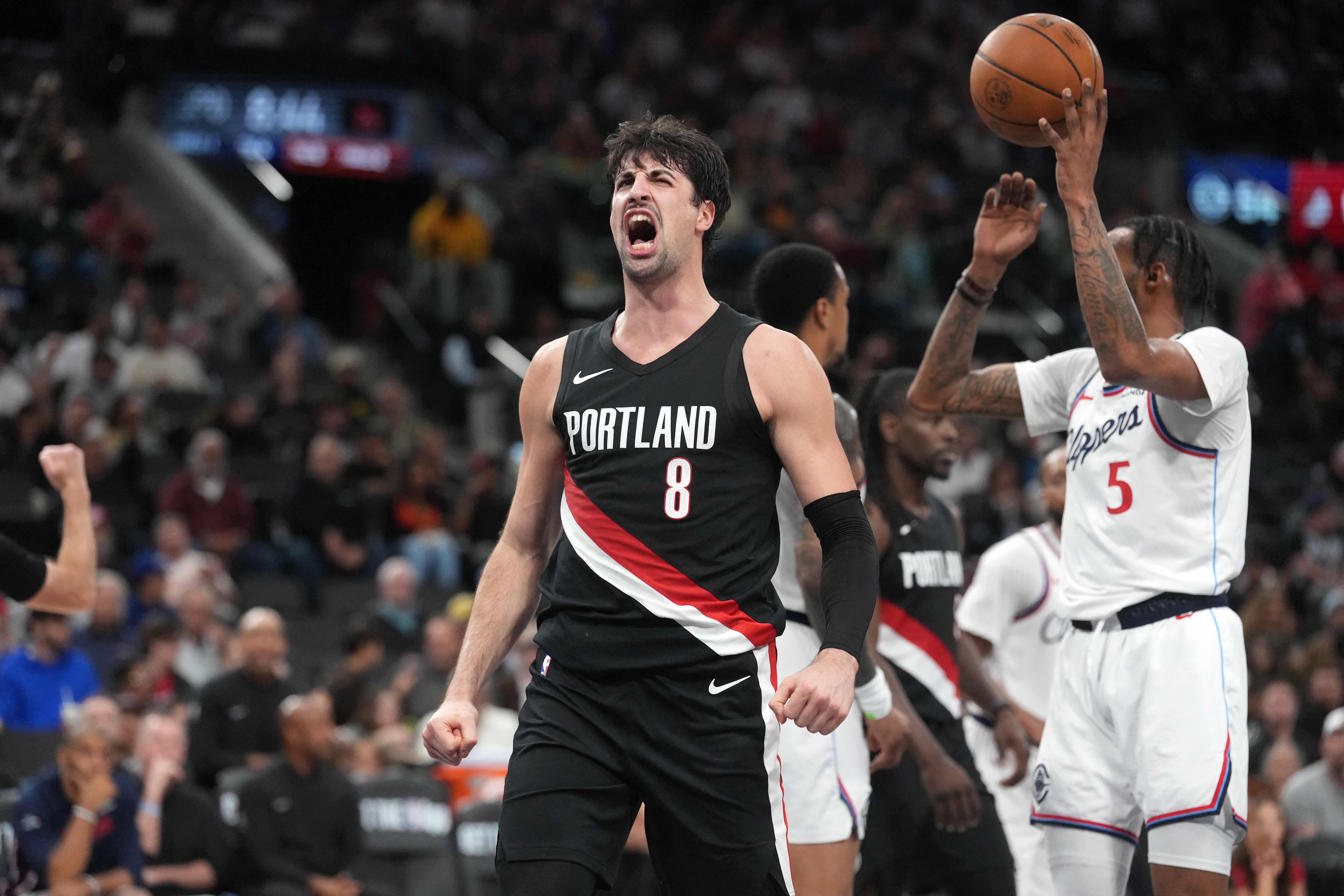 NBA: Trail Blazers close gap on Clippers for 8th place in West on Filipino Heritage Night