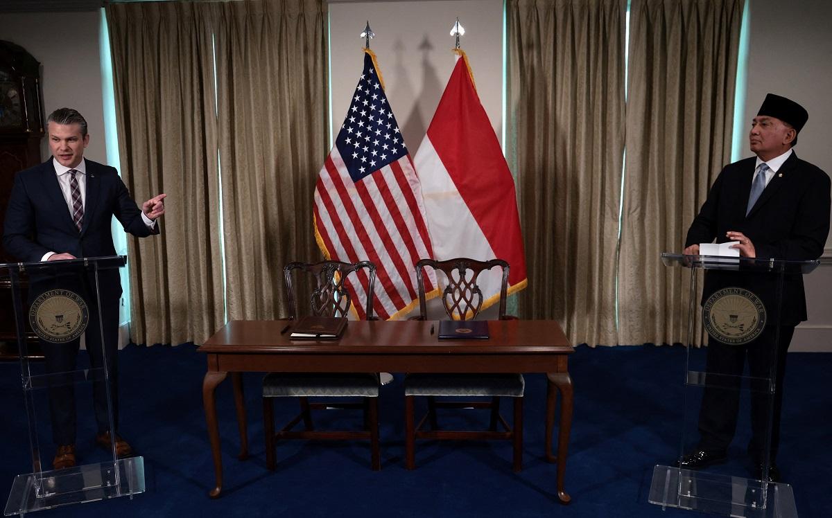 Indonesian foreign ministry urged caution over US military overflight proposal