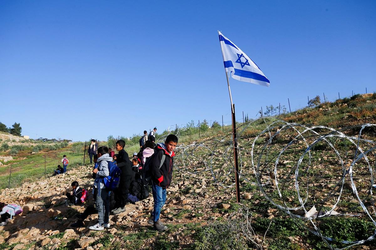 Spain urges EU to end association agreement with Israel