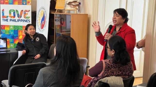 During the workshop, preschool teacher and entrepreneur Lea Colegado shared her hope for fellow leaders to unite and let go of ego, so a model Filipino community could be established. ANDY PE&Atilde;AFUERTE III