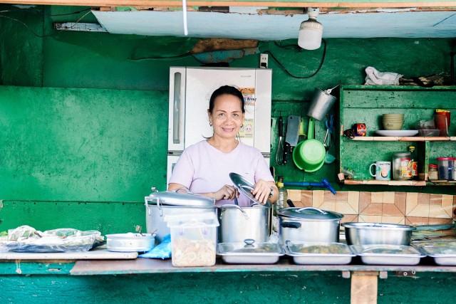 Fevelyn Bellen uses GLoan to access additional funding for personal needs. 