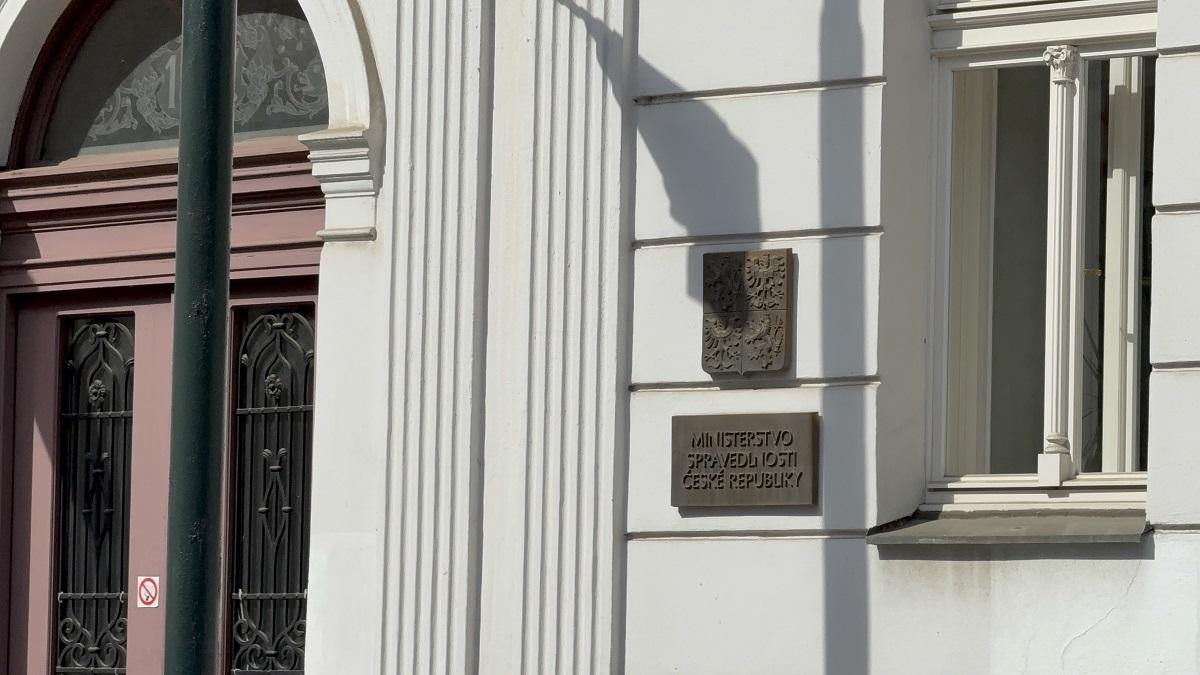 Czech gov't says no extradition proceedings vs. Zaldy Co