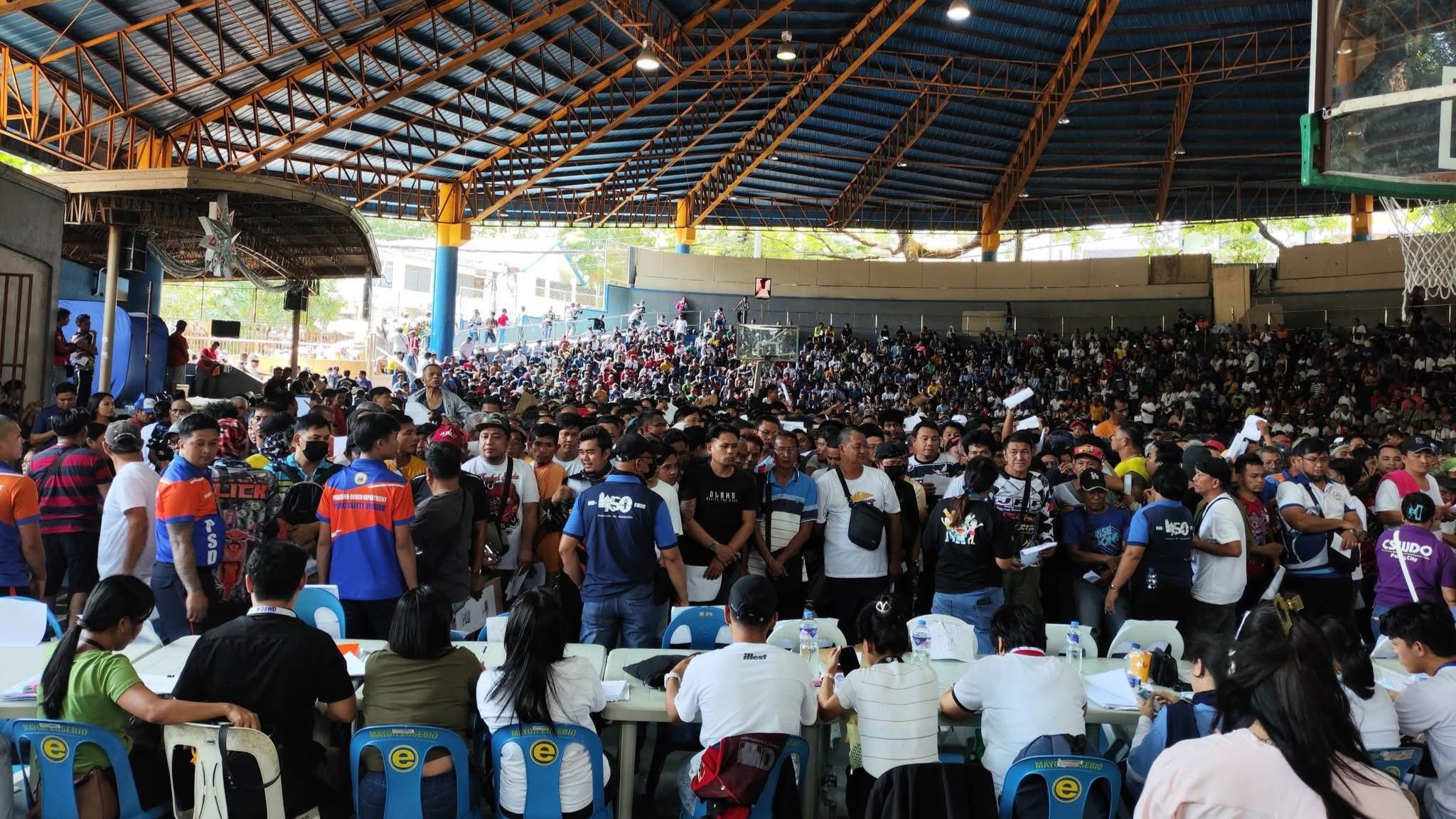 DSWD to finish cash aid payouts for PUV drivers by April 30