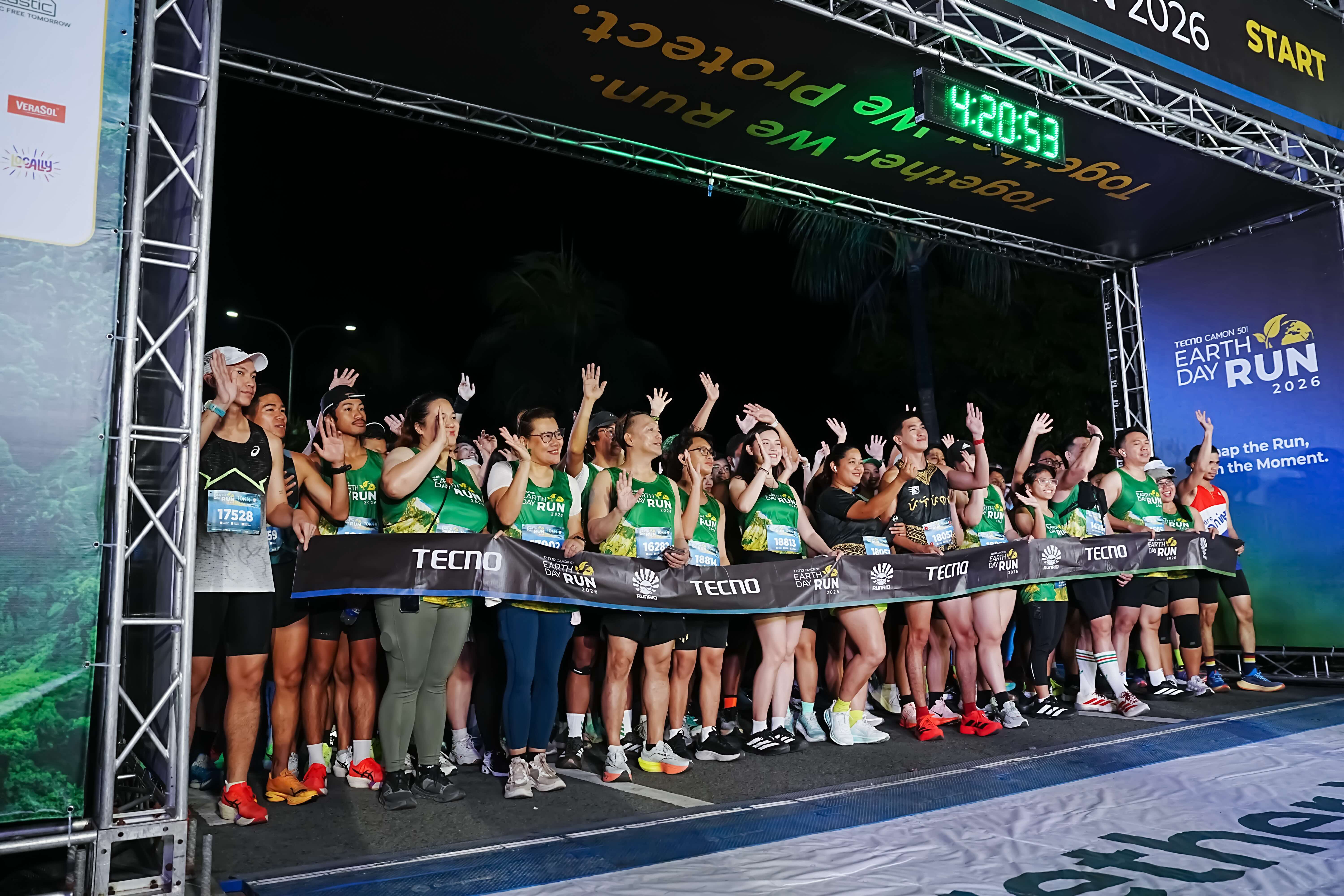 Ritchie Estampador, Christine Hallasgo rule 21K of Earth Day Run Manila leg