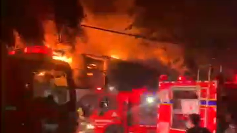 Fire hits community in UP Campus, 16 families affected