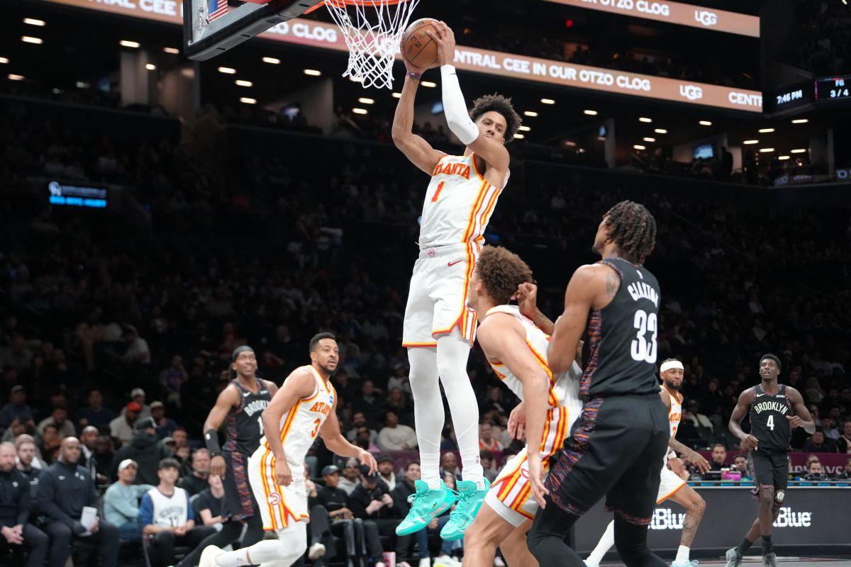 NBA: Hawks keep rolling with wire-to-wire demolition of Nets