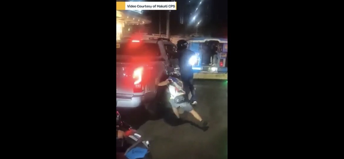 Man brandishing gun in Makati-Taguig viral incident surrenders firearm -- PNP