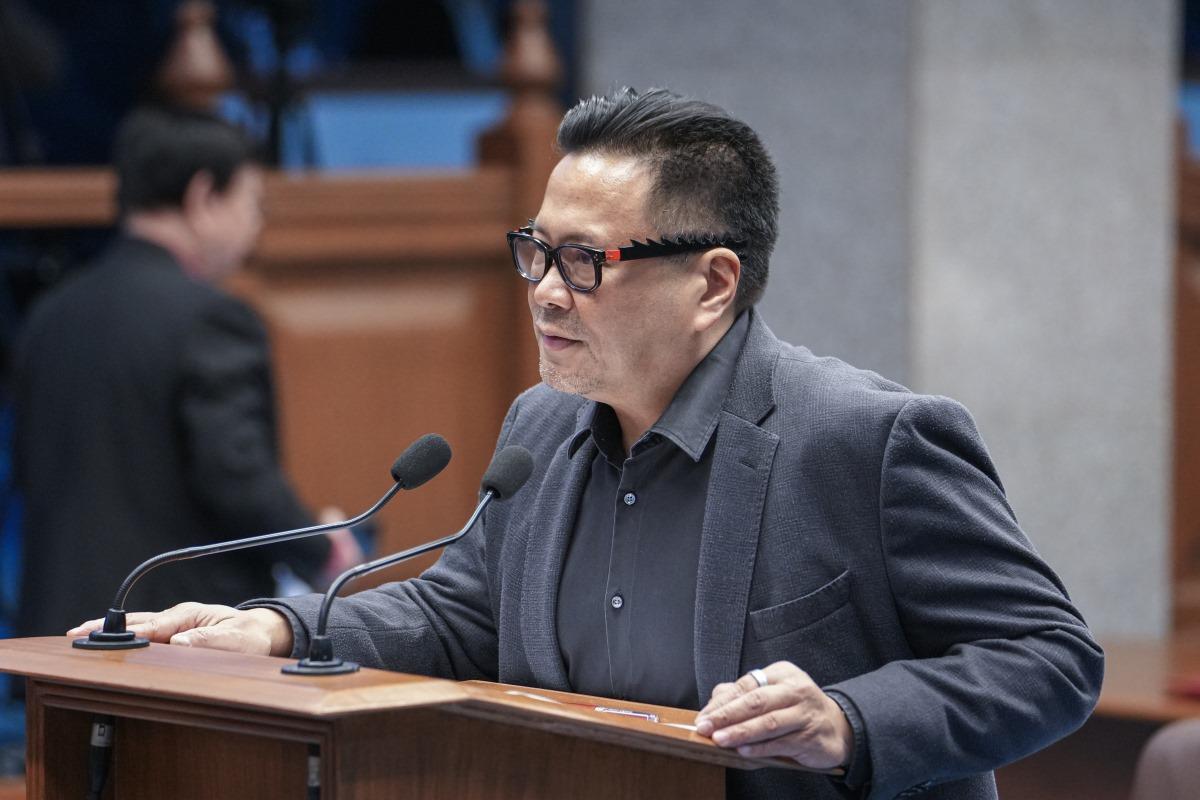 JV Ejercito: At least half of ethics raps filed in Senate are non-compliant