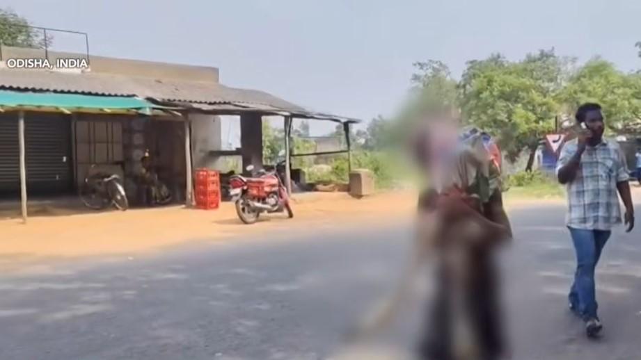 Lalaki sa India, hinukay ang bangkay ng kapatid at dinala sa bangko bilang 'proof of death'