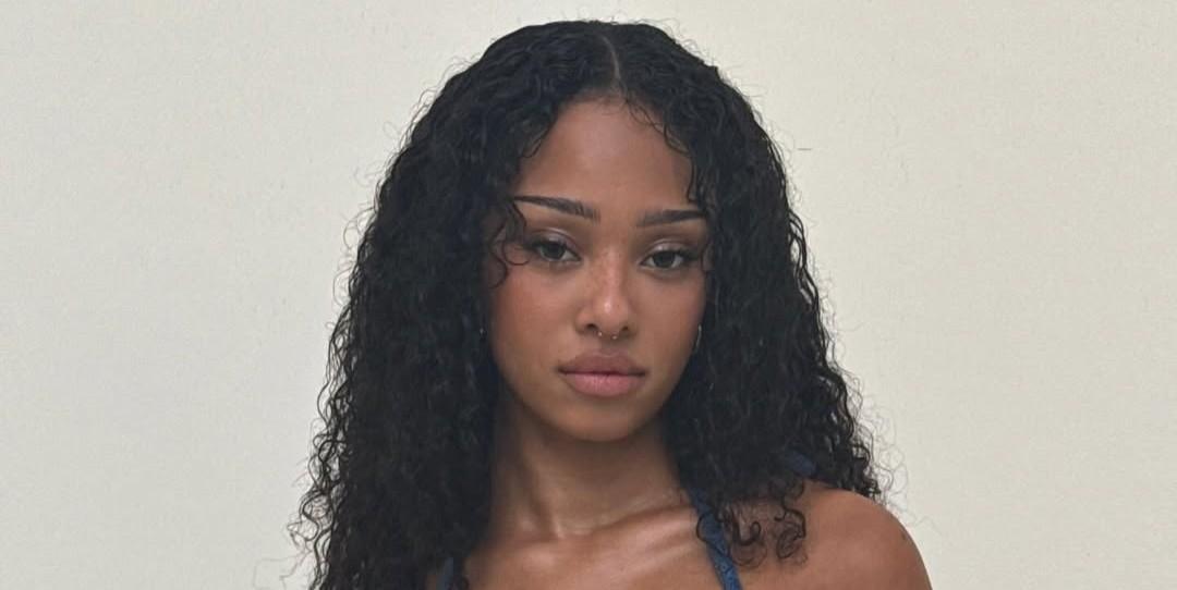 Manon makes surprise appearance in PinkPantheress' Coachella set