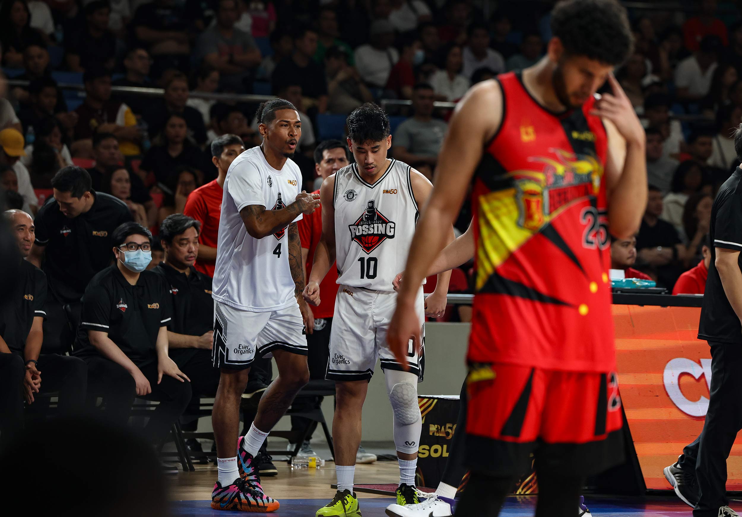 PBA: Clutch BJ Andrade salvages huge Blackwater upset vs. San Miguel 