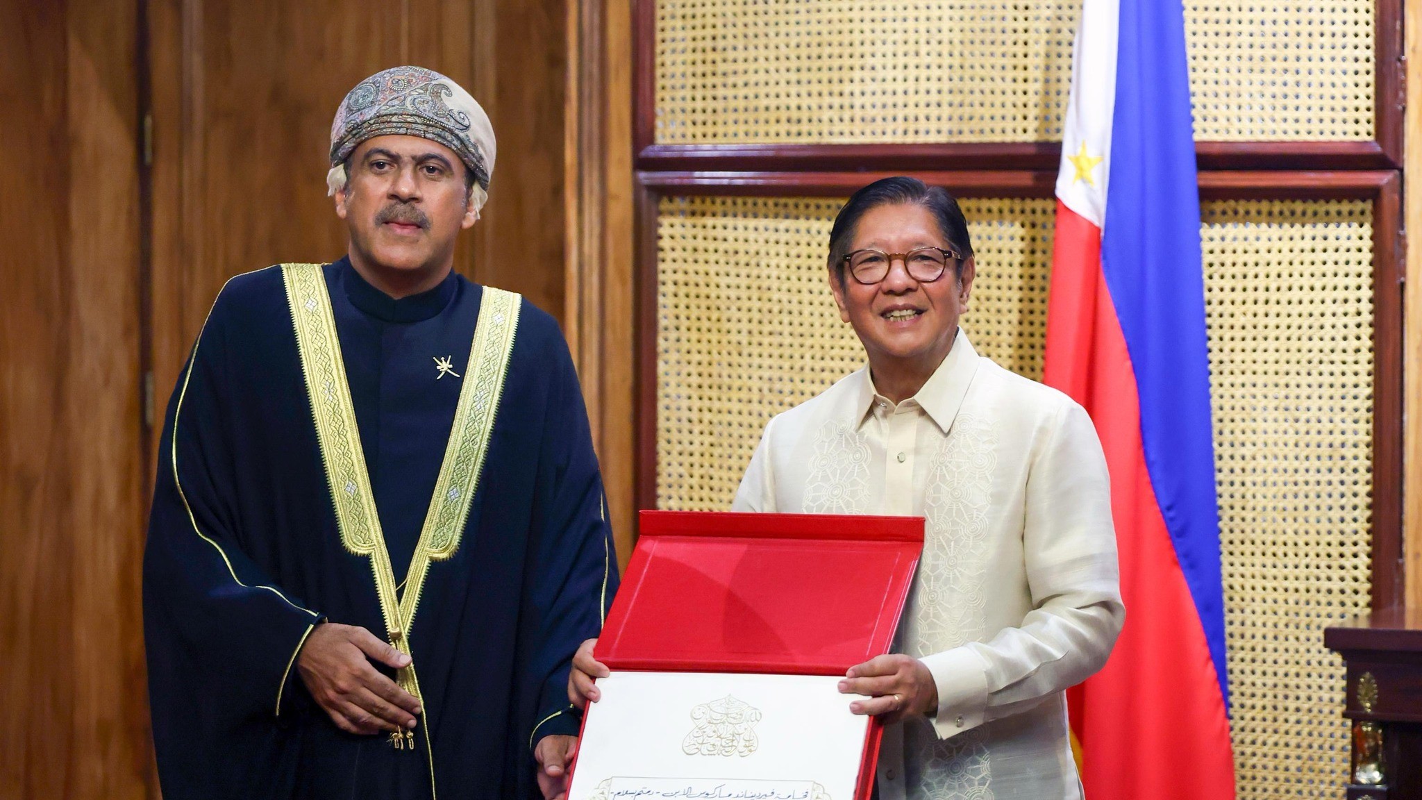Marcos welcomes Oman ambassador, 6 non-resident envoys to Palace