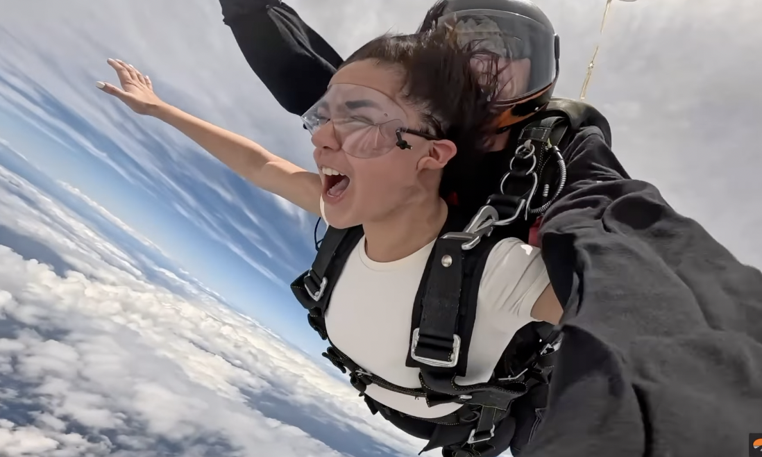 Mikee Quintos goes skydiving in Hawaii