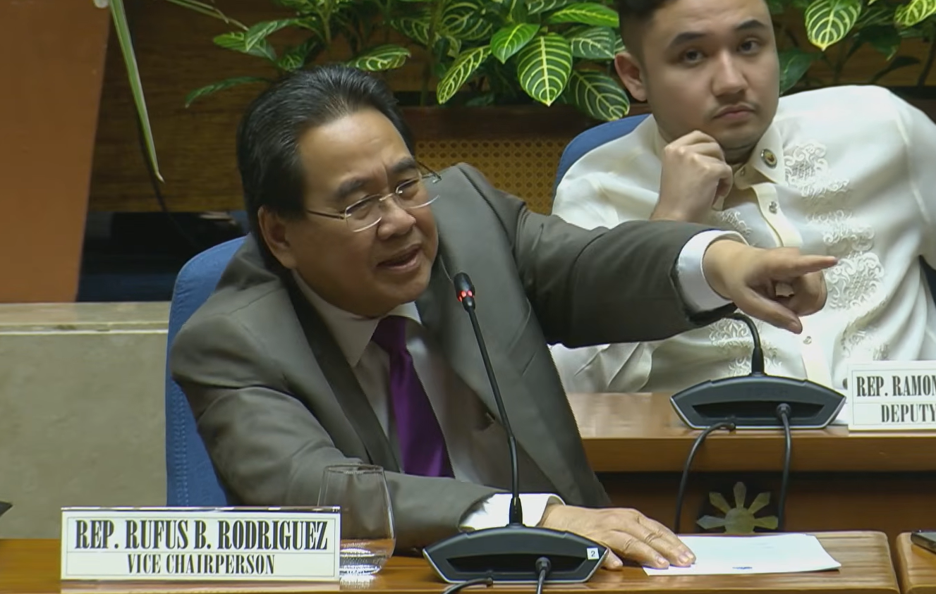 Econ managers urged to advise Marcos on fuel excise tax cut