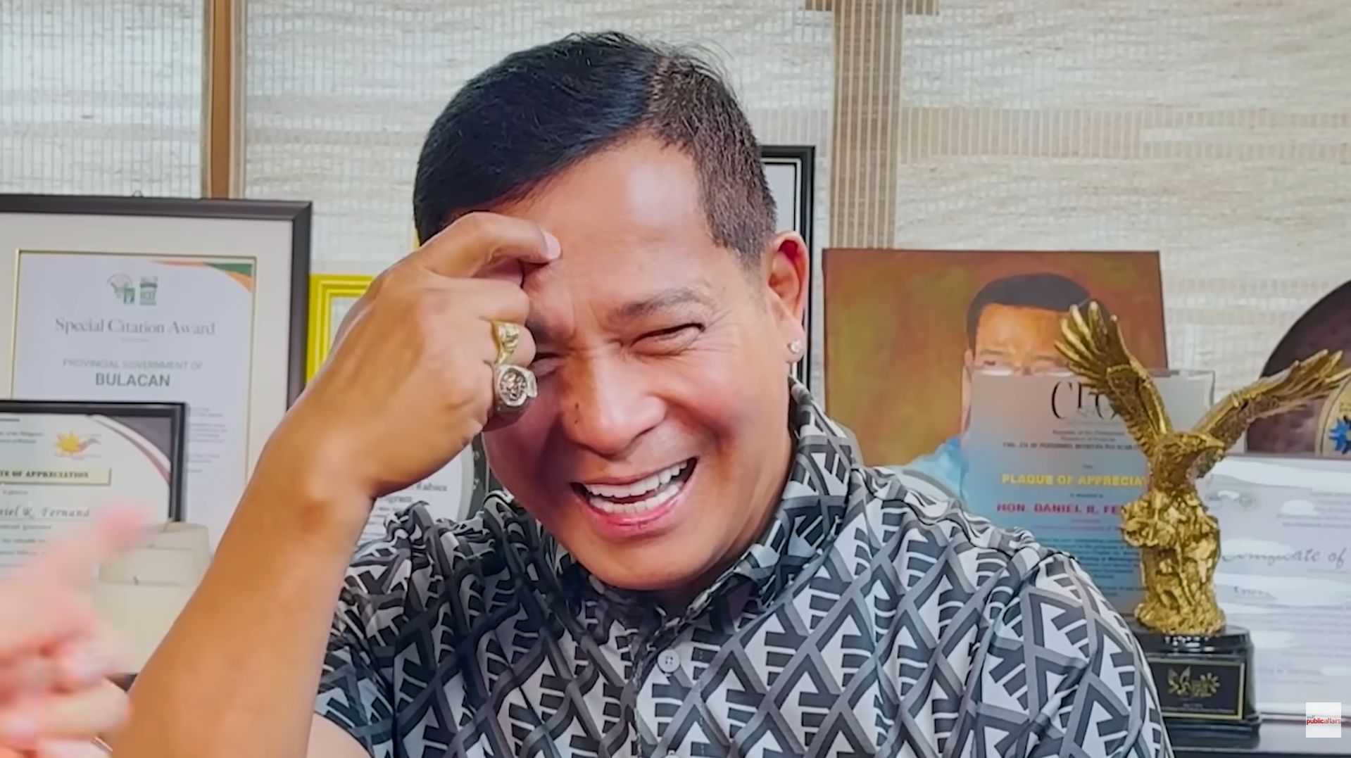 Bulacan gov still tight-lipped on NLEx 'road rage' incident