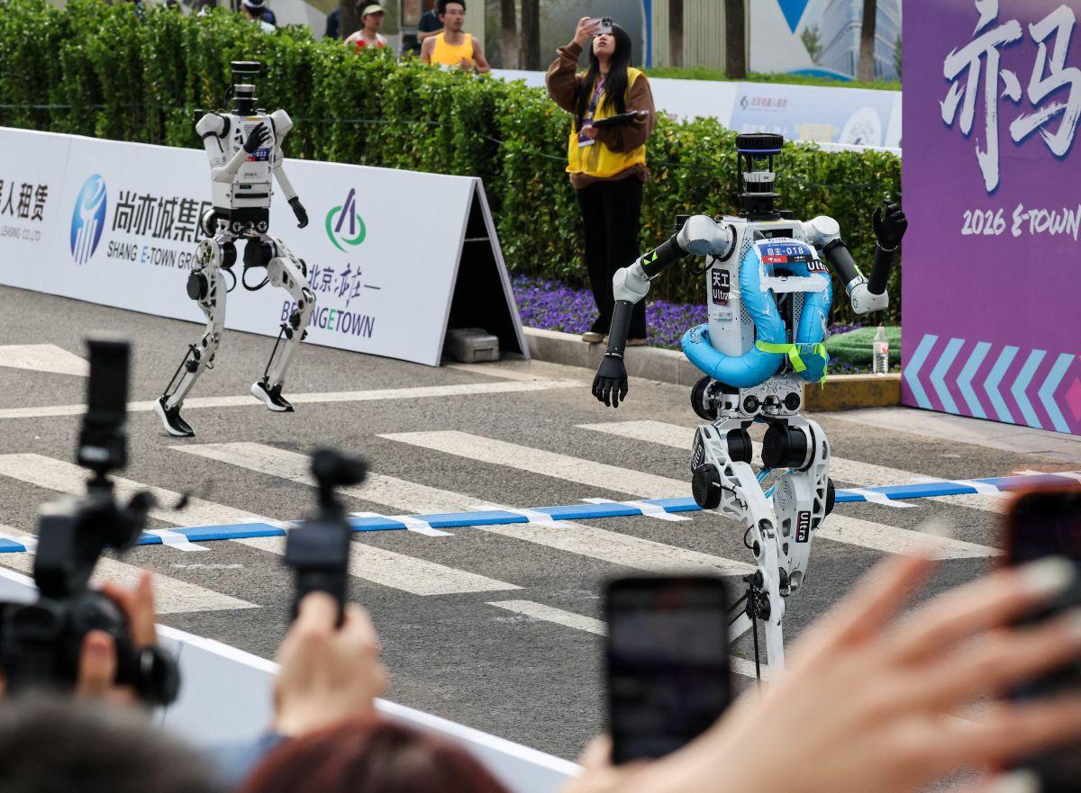 Humanoid robots race past humans in Beijing half-marathon, showing rapid advances