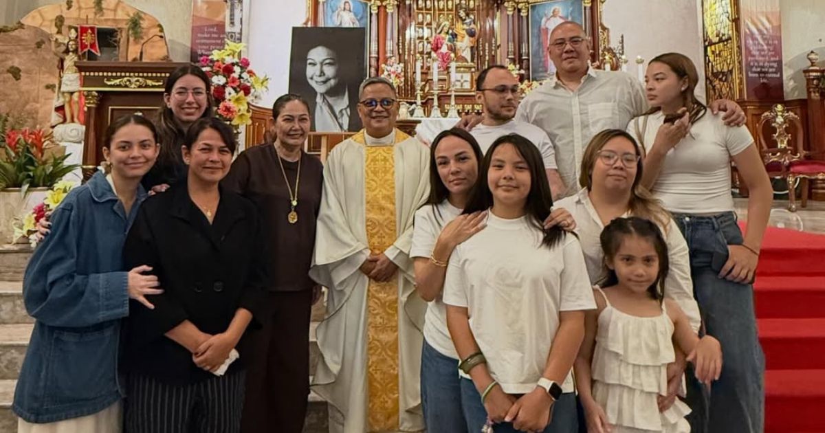 Maricel Soriano attends Holy Mass marking Nora Aunor's first death anniversary
