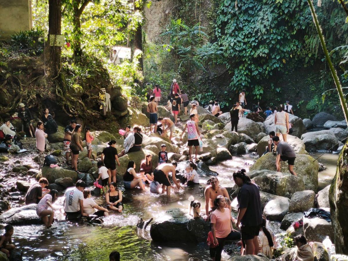 Mga namamanata sa Mt. Banahaw - Black Saturday, April 4, 2026