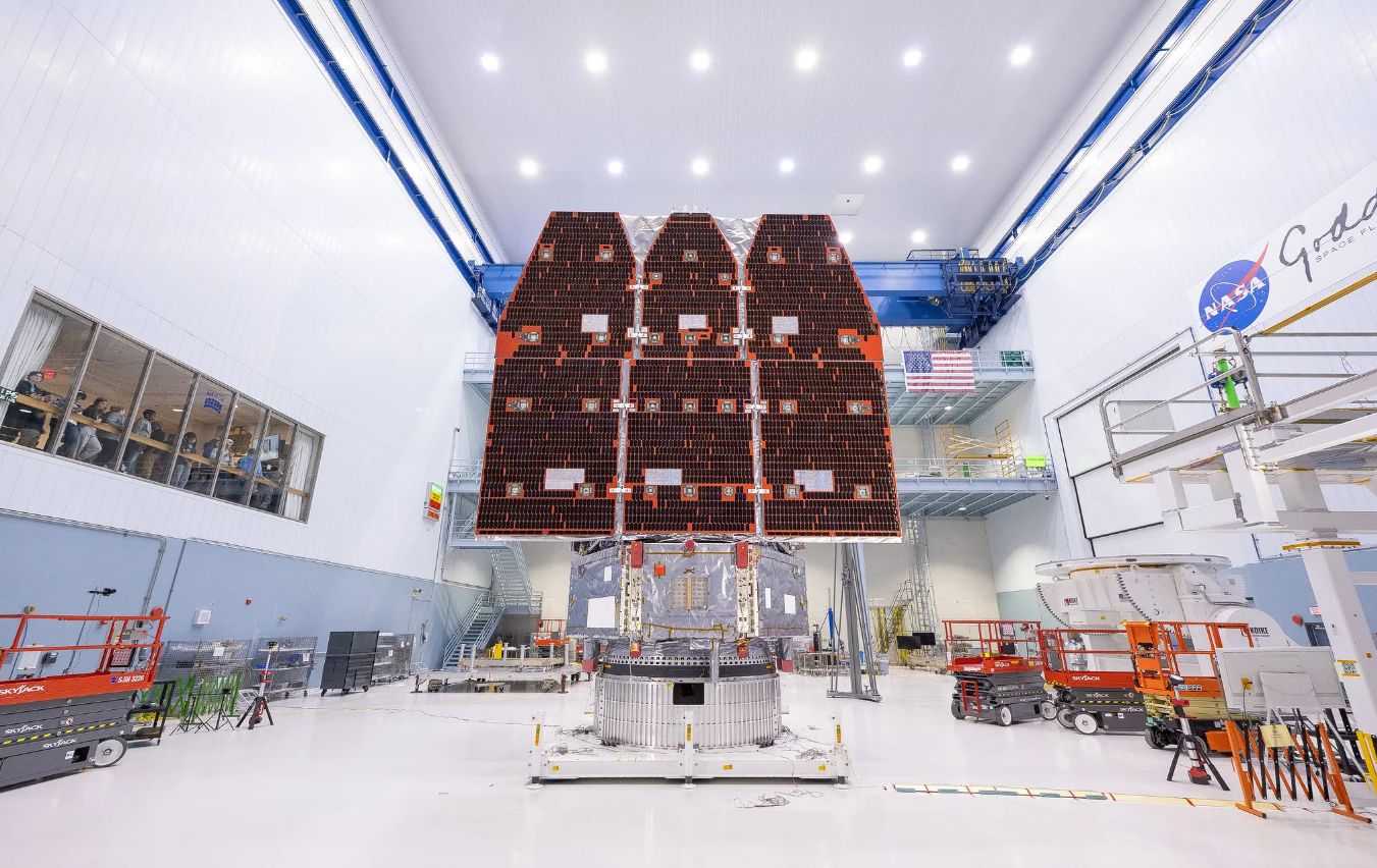  NASA unveils new space telescope to give 'atlas of the universe'