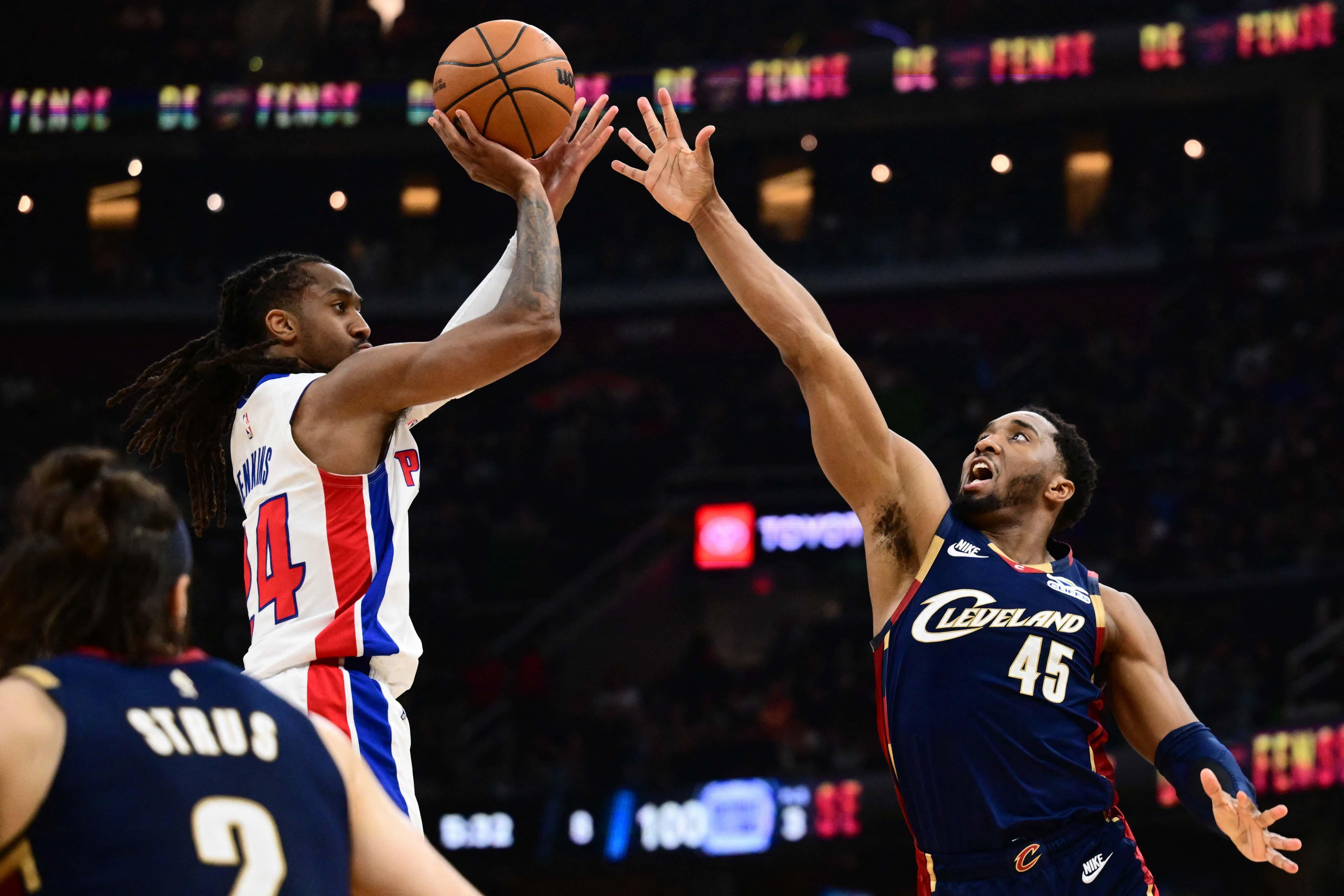 NBA: Pistons look to close out Donovan Mitchell, Cavaliers in Game 7