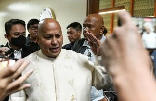 Bato Dela Rosa camp says he is not a fugitive from justice