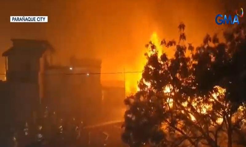 Parañaque fire displaces 600 families costing P900k in damages