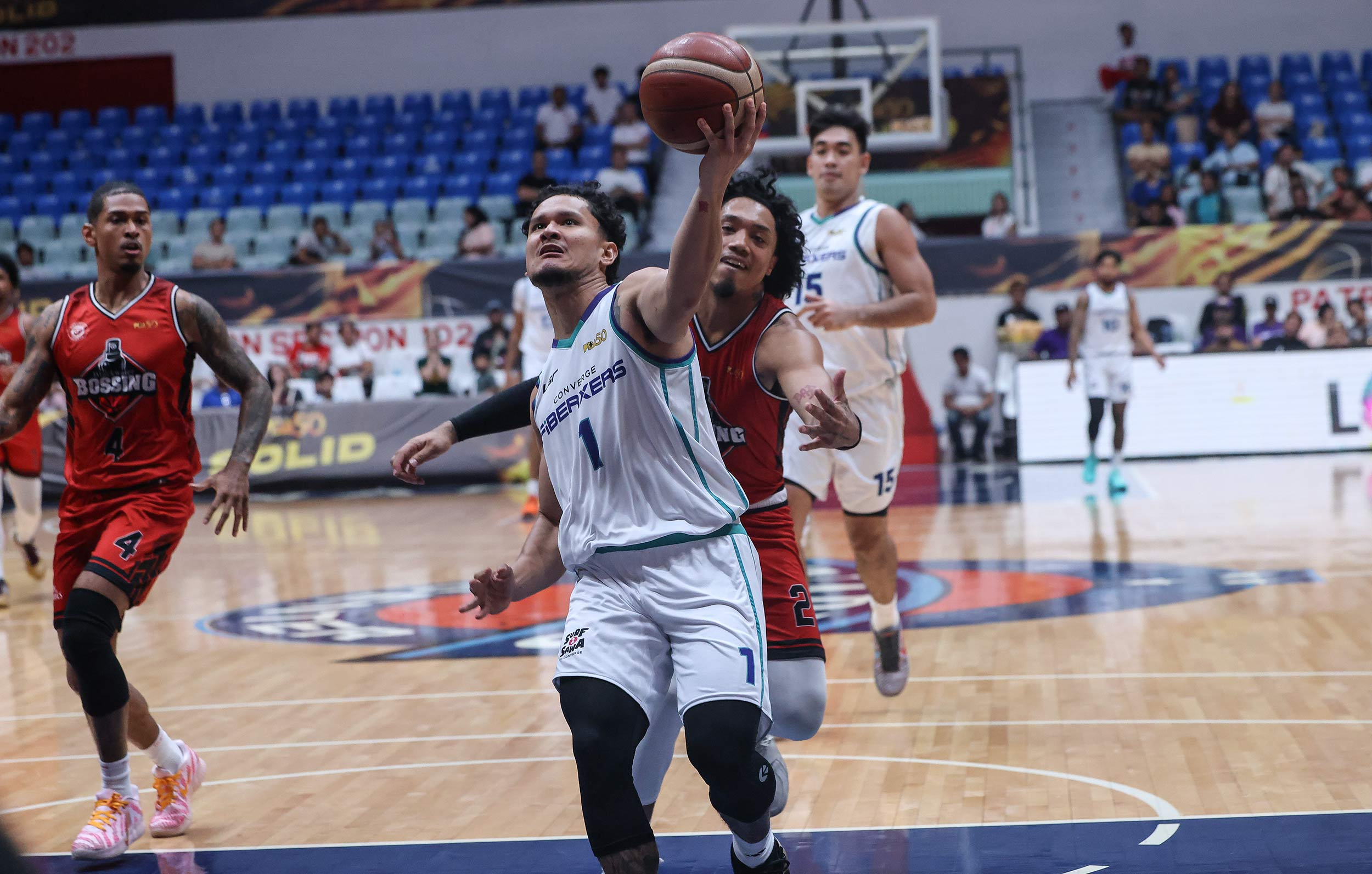 PBA: Converge dominates Blackwater to close out campaign on a high note 