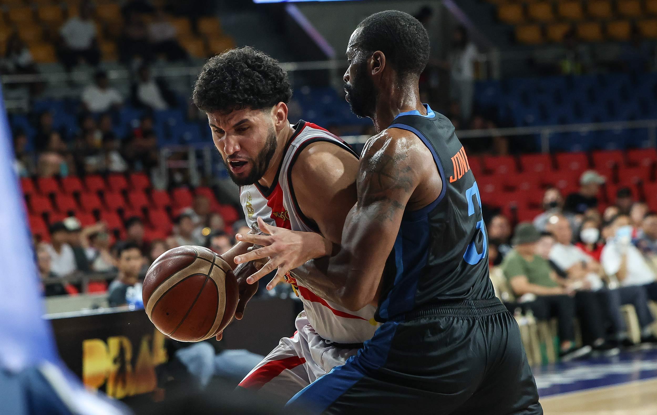 PBA: Bennie Boatwright of the San Miguel Beermen