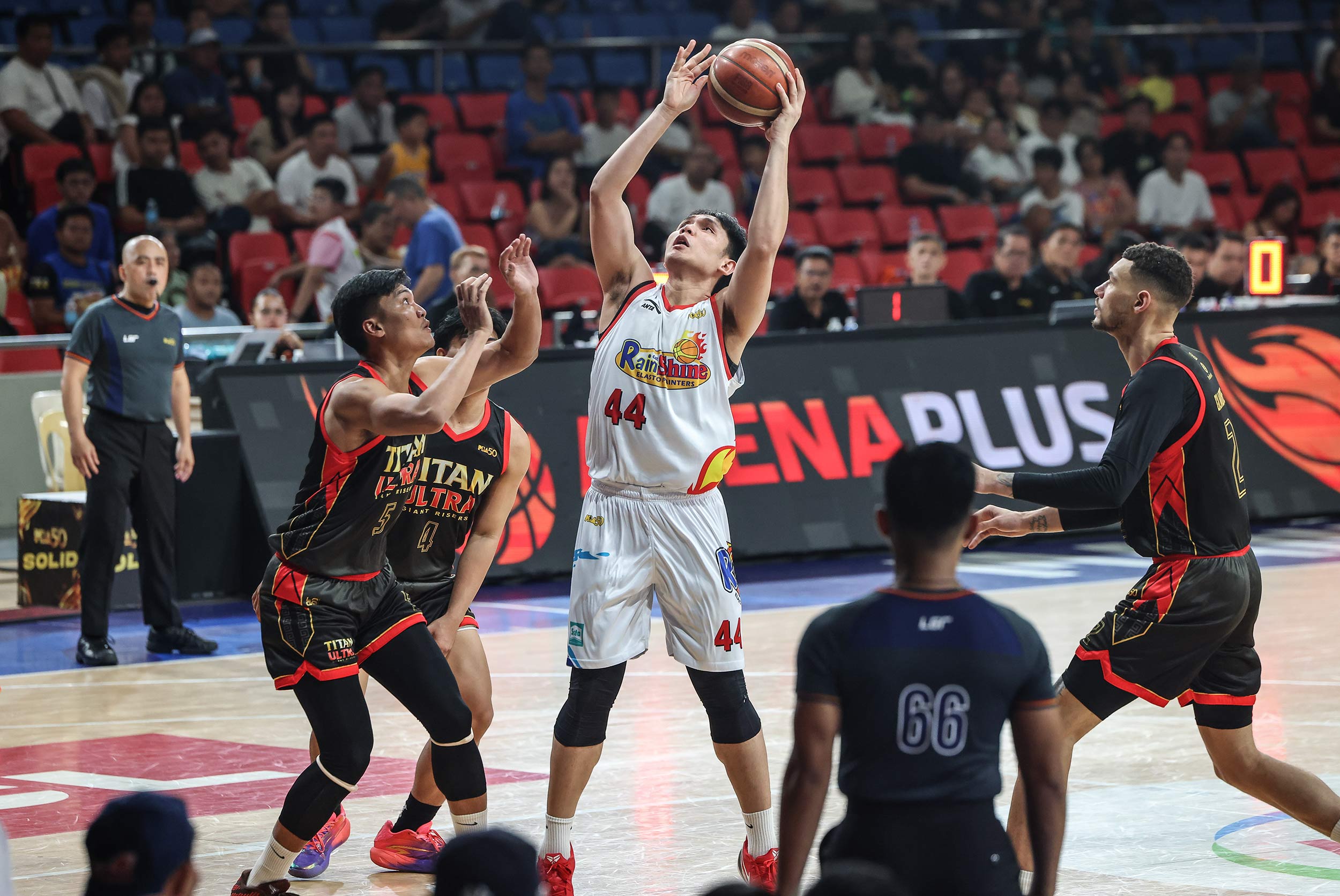 PBA: Rain or Shine beats Titan Ultra, snap two-game slump ahead of QF