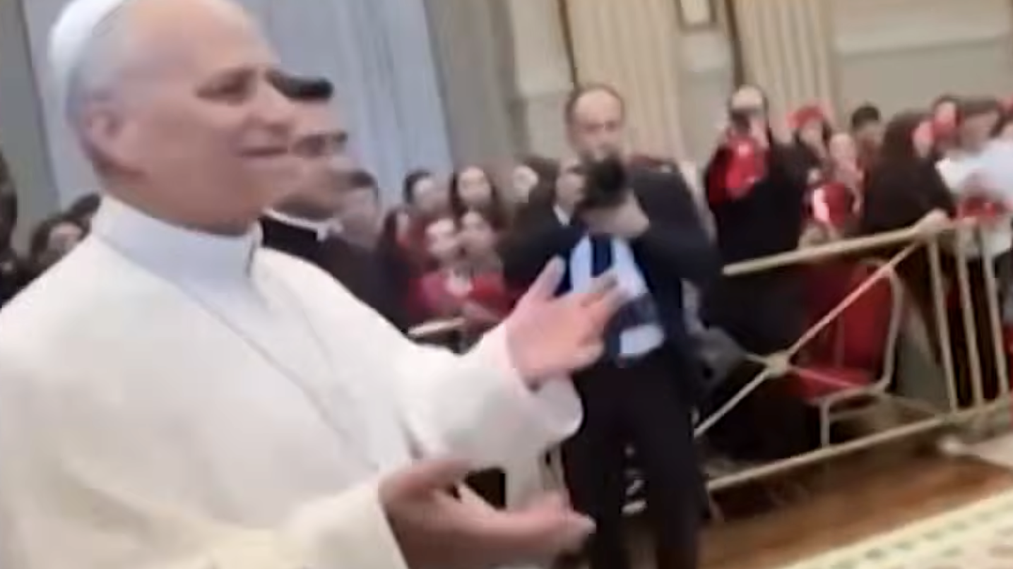 Pope Leo gamely joins ‘6-7’ trend after young visitors to Vatican prompt him