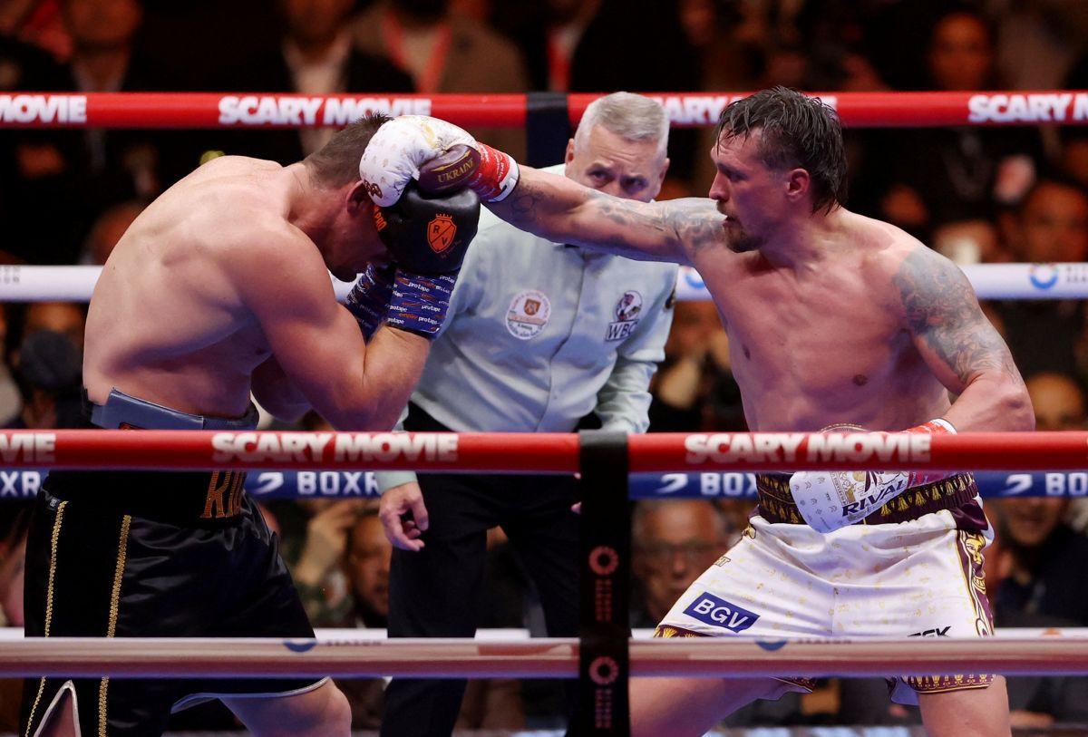 Oleksandr Usyk vs Rico Verhoeven for WBC Heavyweight Title