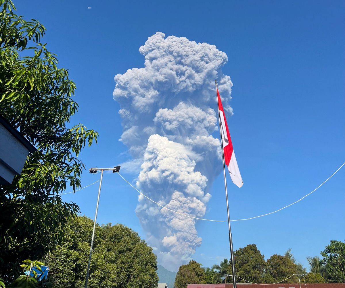 Rescuers locate two missing Singaporeans after Mount Dukono eruption, one Indonesian dead