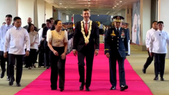 Paraguayan president Palacios arrives in PH for bilateral talk with Marcos
