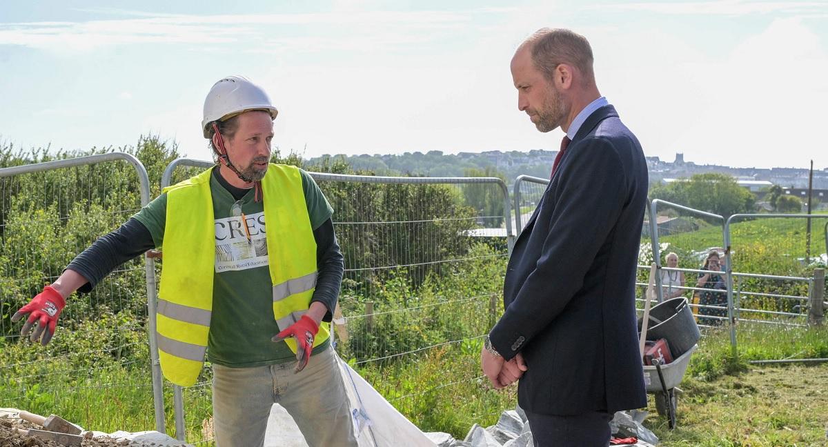 Prince William visits housing project, puts his estate to work for communities Prince William visits housing project, puts his estate to work for communities