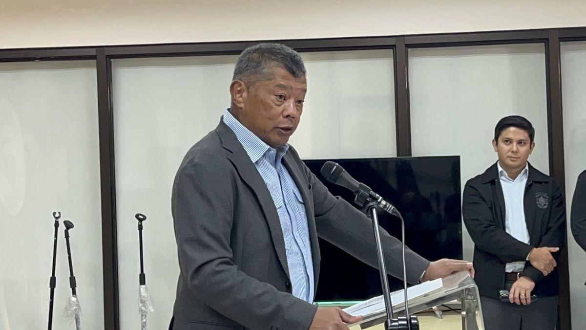 Ombudsman Jesus Crispin Remulla and Assistant Ombudsman Mico Clavano