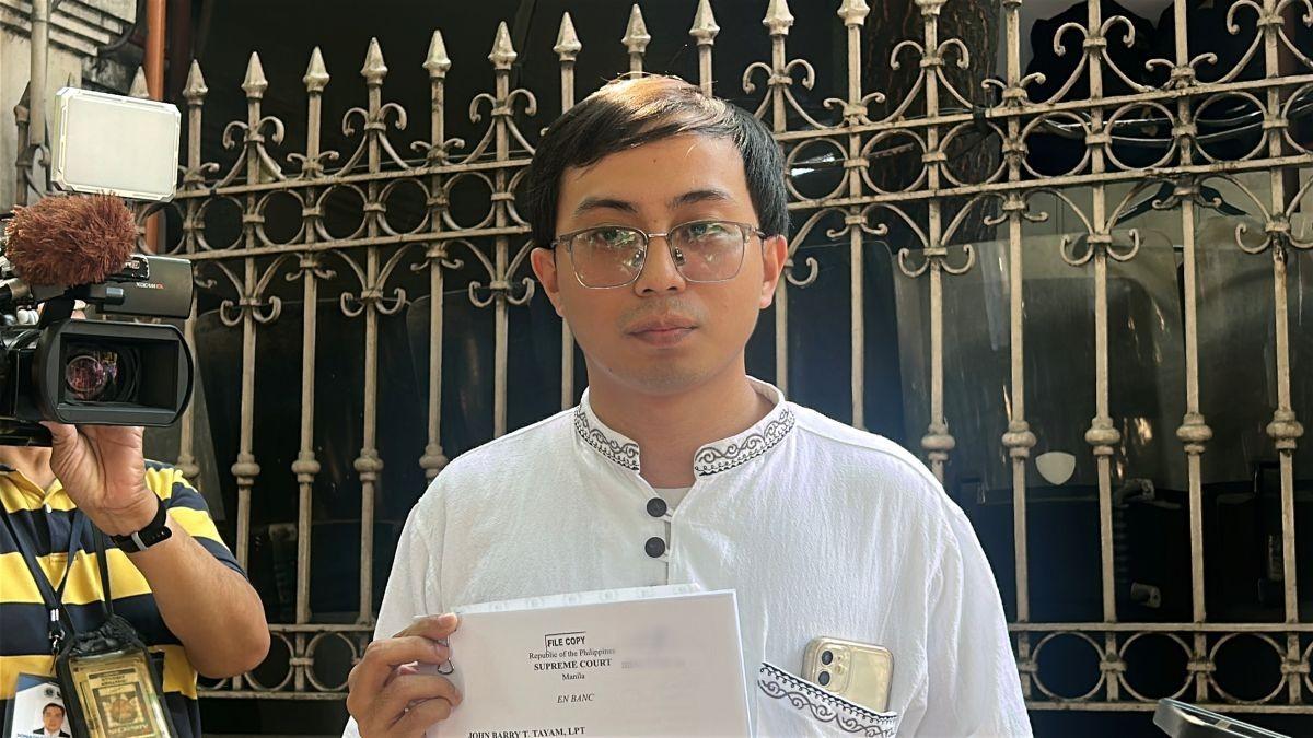 Teacher seeks Bato dela Rosa arrest, prohibition on using Senate as sanctuary