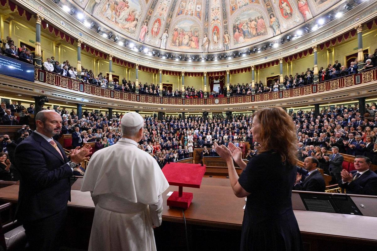 Pope Leo warns Spain's parliament the world is in 'profound' crisis