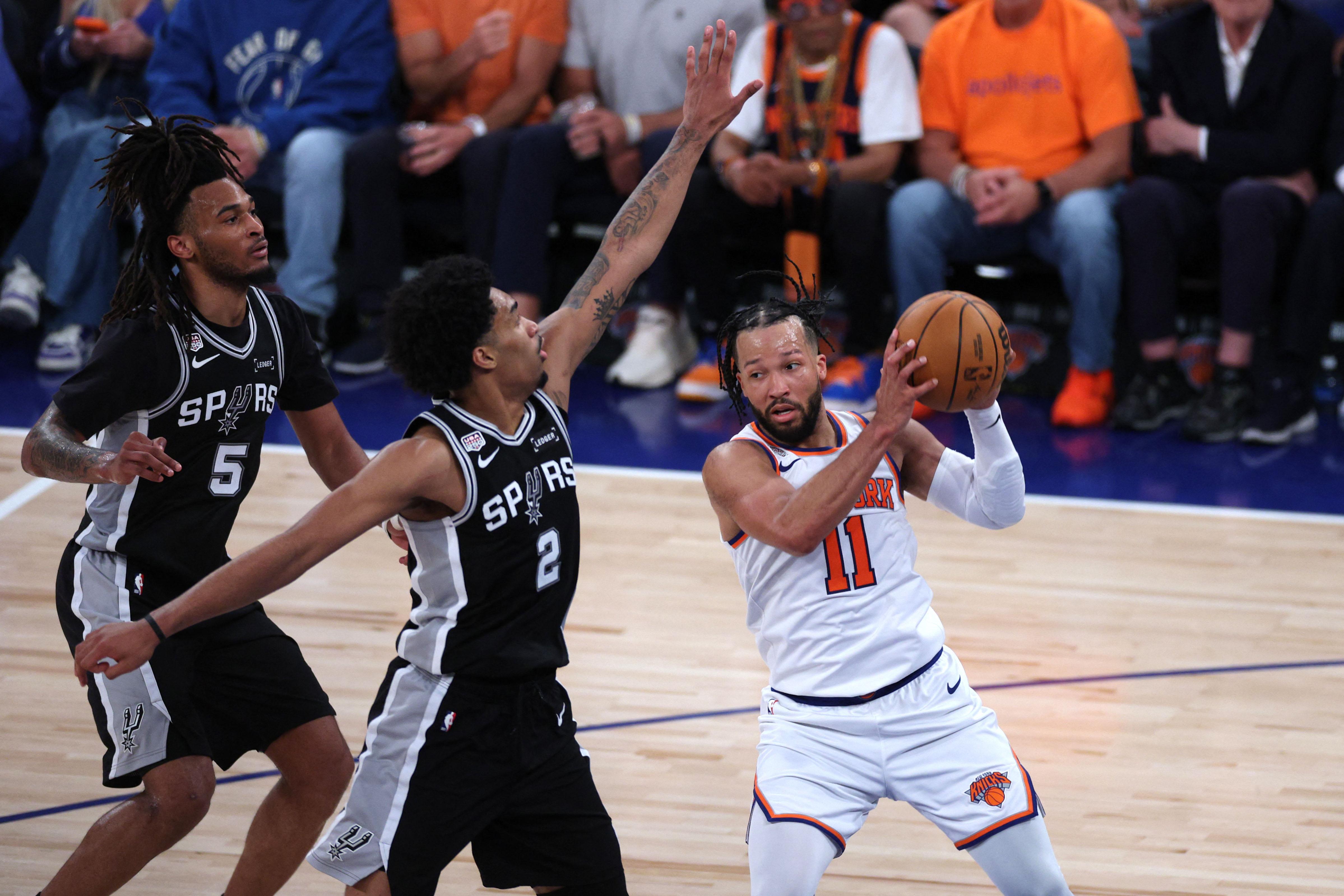 NBA: Knicks’ Jalen Brunson vs Spurs’ Dylan Harper