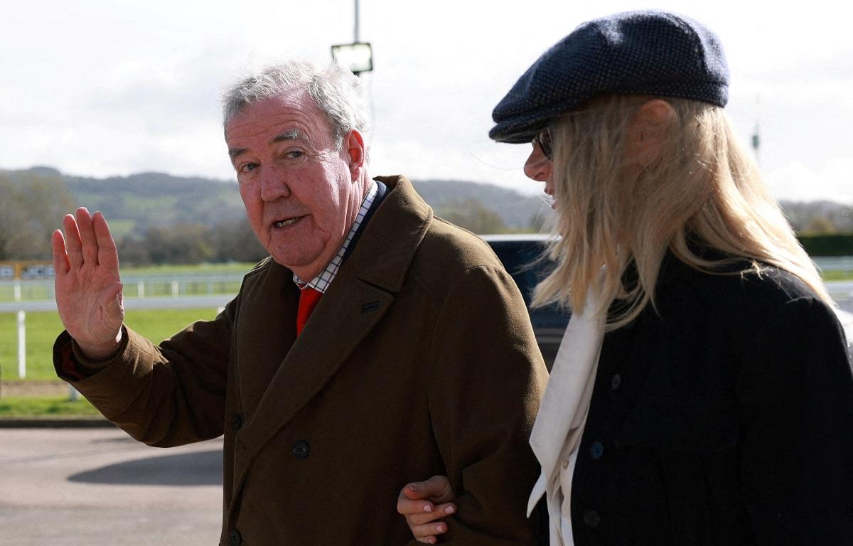 British presenter Jeremy Clarkson reveals he has cancer on TV show