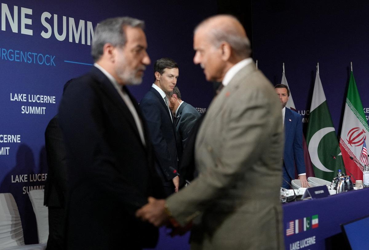 Trump threatens Iran with fresh strikes as Vance leads peace talks in Switzerland